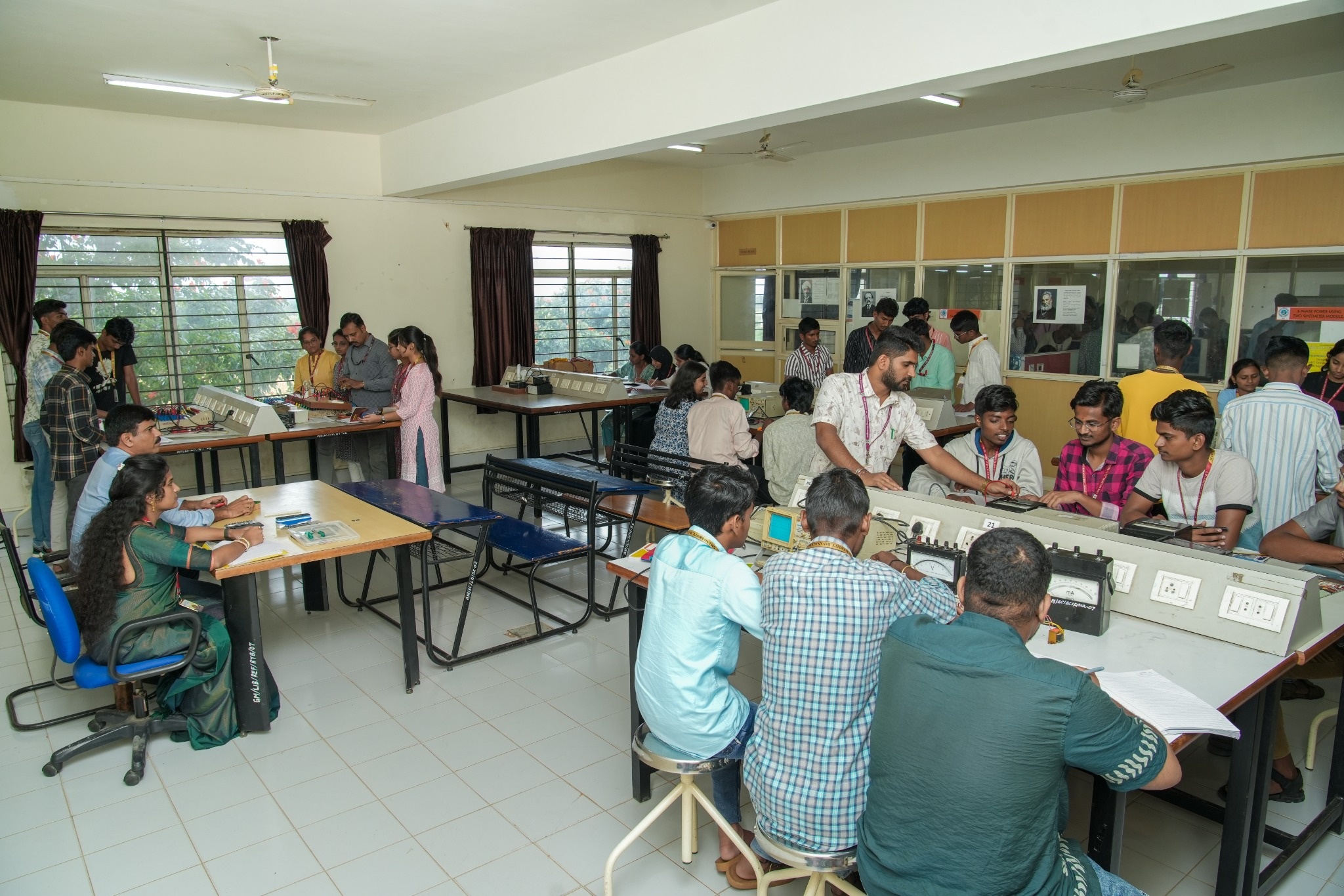 Laboratory – student test photo 1